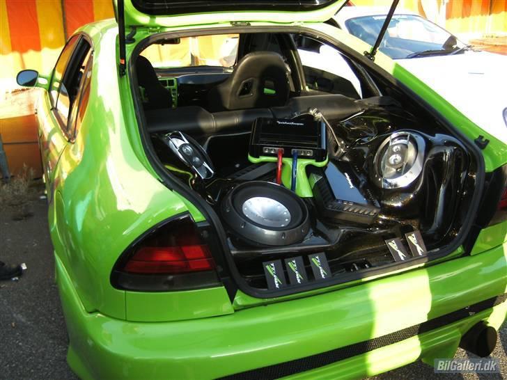 Toyota corolla liftback SOLGT billede 3