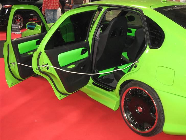 Toyota corolla liftback SOLGT billede 6