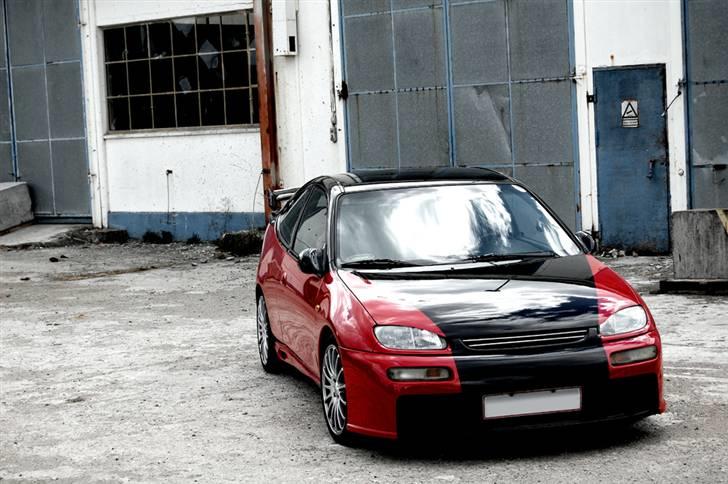 Mazda 323 C - Foto og redigering: Patrick D. Jensen billede 4