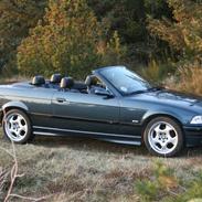 BMW 328i cabriolet