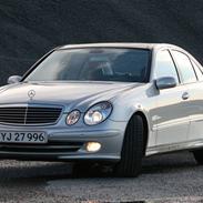 Mercedes Benz E320 CDI Avantgarde