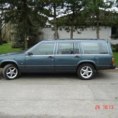 Volvo 740 GLE 2,3. SOLGT