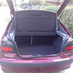 Renault Megane 1.6e RN