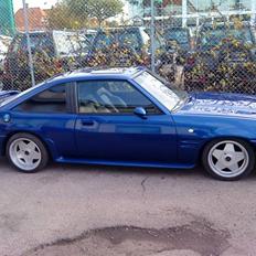 Opel manta 2,2 8v BYTTET