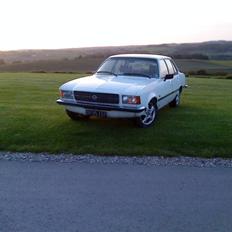 Opel rekord D 1,9sh solgt