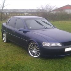 Opel vectra b  solgt 