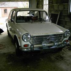 Austin 1300 GT