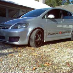 VW Golf 5 plus solgt