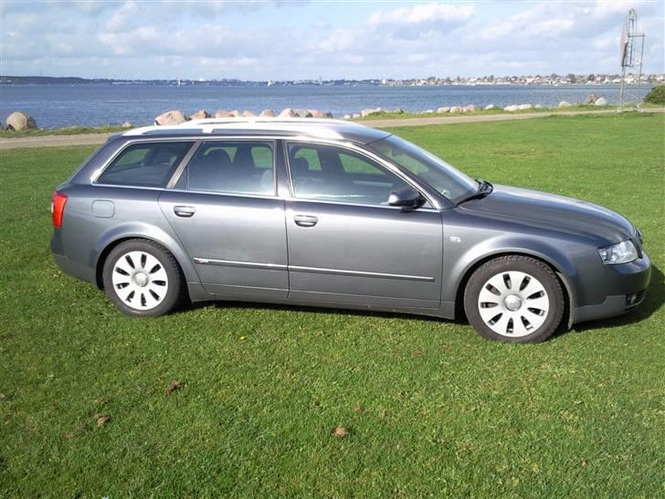 Audi A4 AVANT S-LINE billede 3