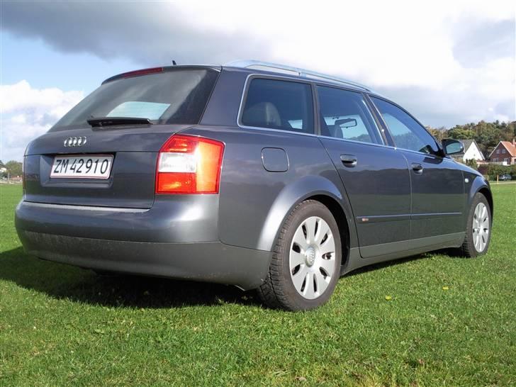 Audi A4 AVANT S-LINE billede 4