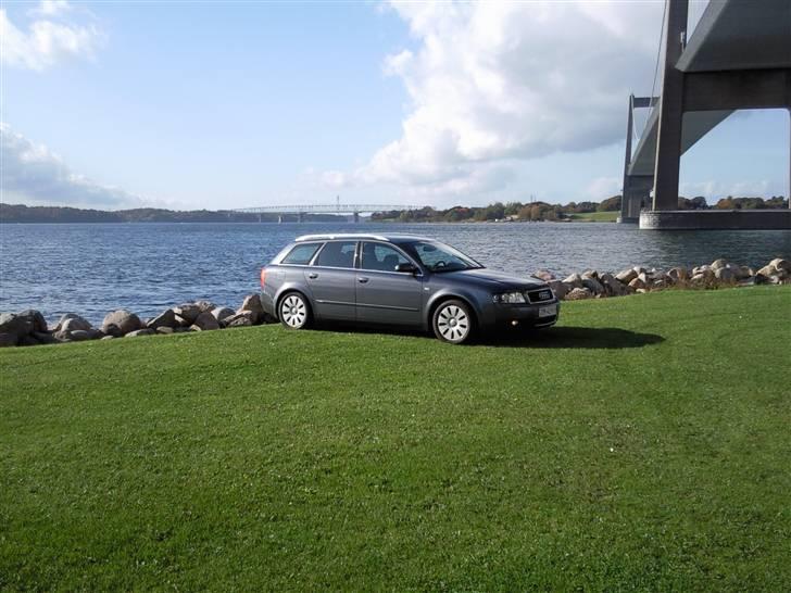 Audi A4 AVANT S-LINE billede 5