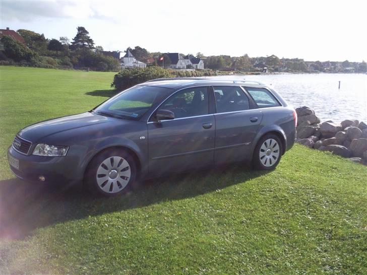 Audi A4 AVANT S-LINE billede 8