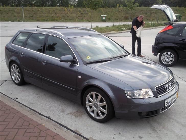 Audi A4 AVANT S-LINE billede 11