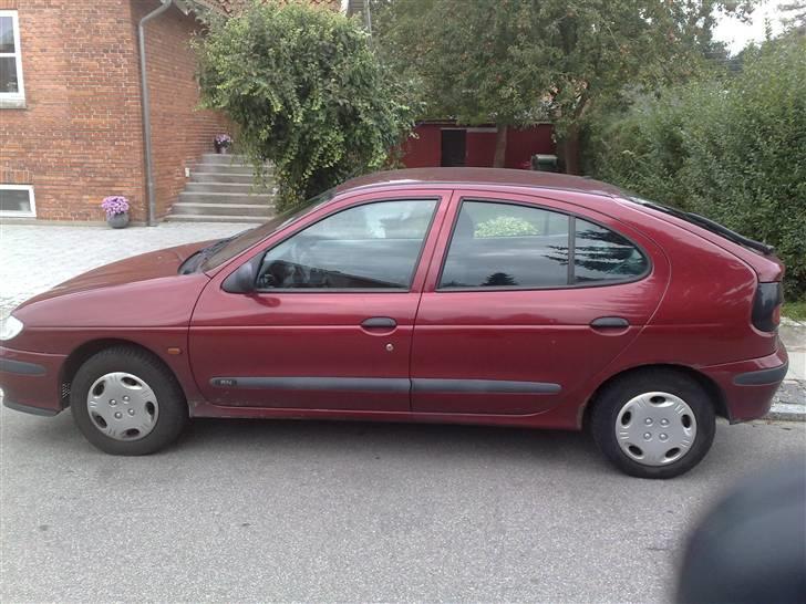 Renault Megane 1.6e RN billede 1