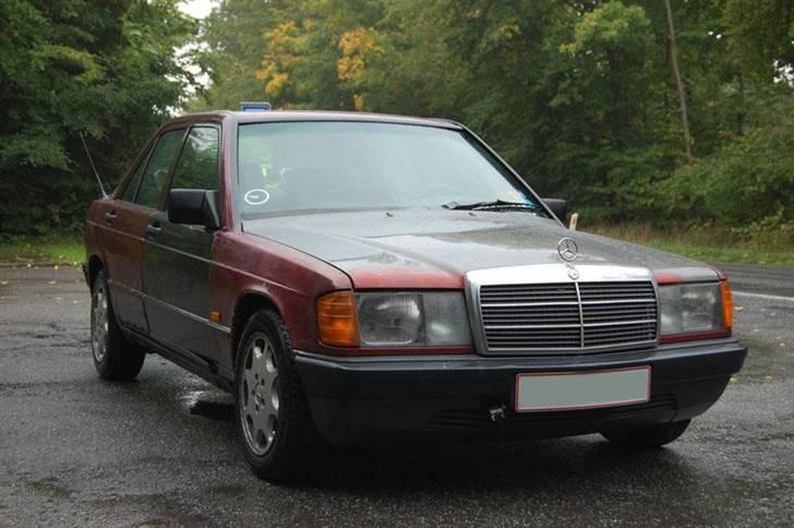 Mercedes Benz 190D billede 2