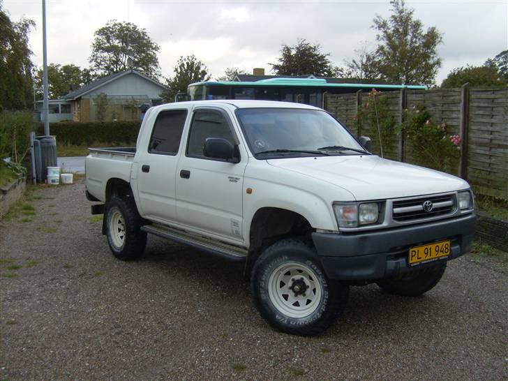 Toyota hilux db.cab billede 1