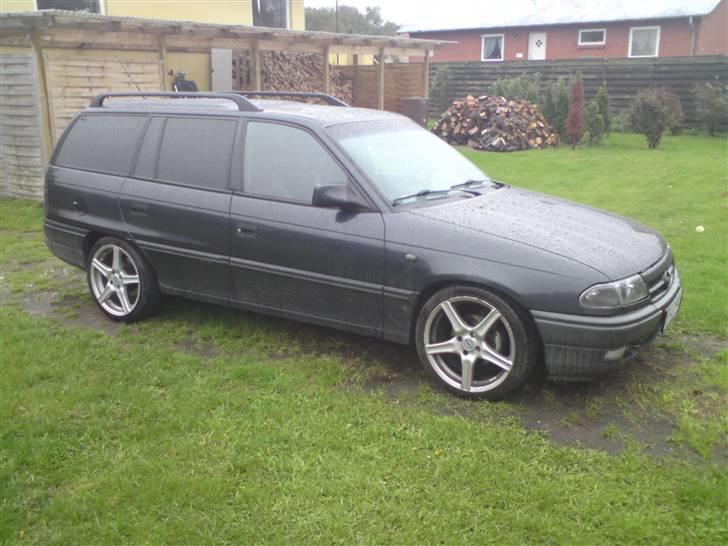 Opel astra 2,0i stc SOLGT billede 1