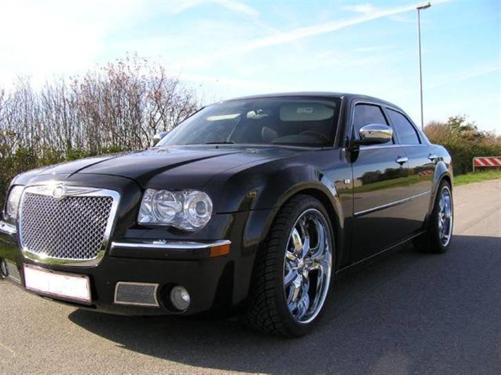 Chrysler 300 C SRT-8  billede 1