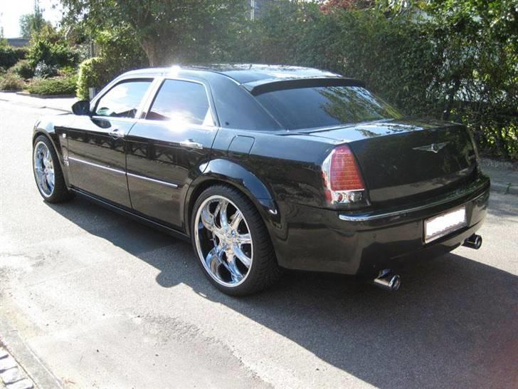 Chrysler 300 C SRT-8  billede 9