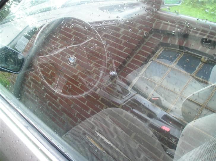 BMW E30 320/325.. solgt.. billede 7