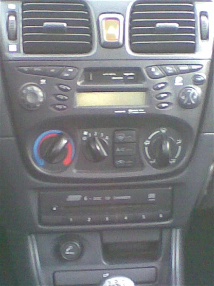 Nissan almera Eleance billede 6