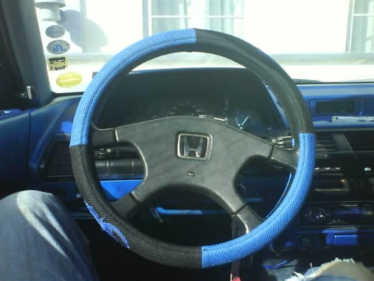Honda Accord 2,0 EX #solgt# - Sort og blåt betræk på rattet :) billede 17