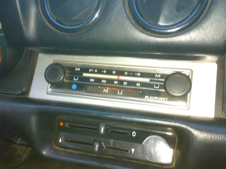 Opel Kadett B  - Den vildt moderne radio :-) billede 4