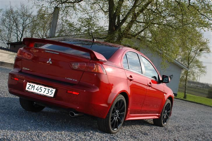 Mitsubishi Lancer Sport Sedan billede 5