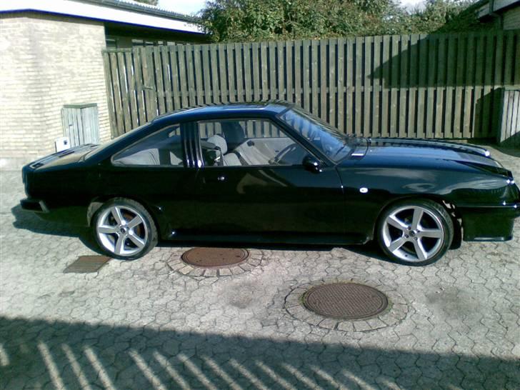 Opel Manta B *SOLGT* billede 6
