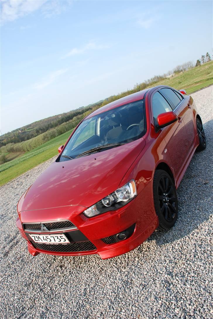 Mitsubishi Lancer Sport Sedan billede 14