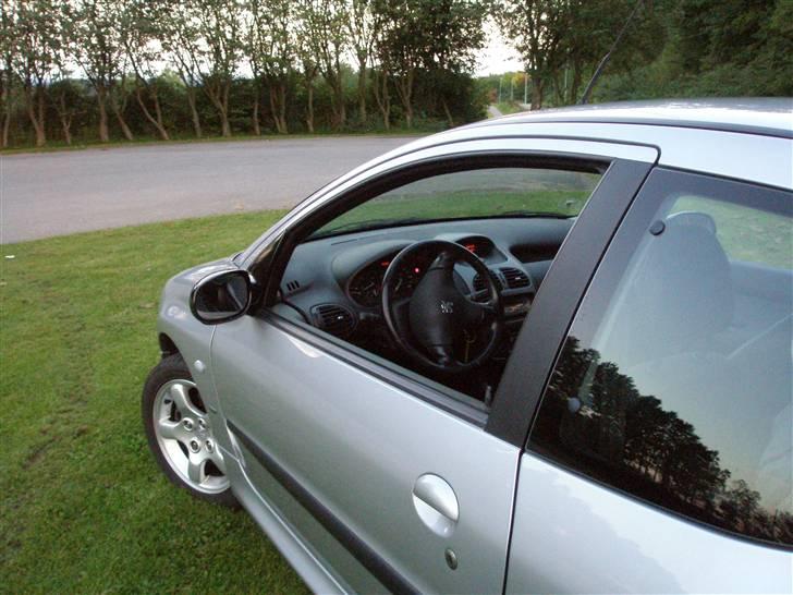 Peugeot 206 billede 6