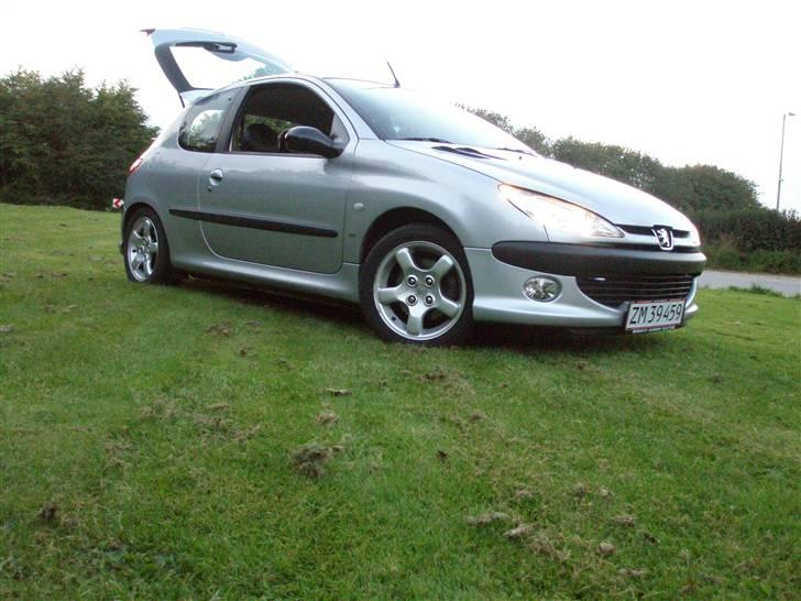 Peugeot 206 billede 10