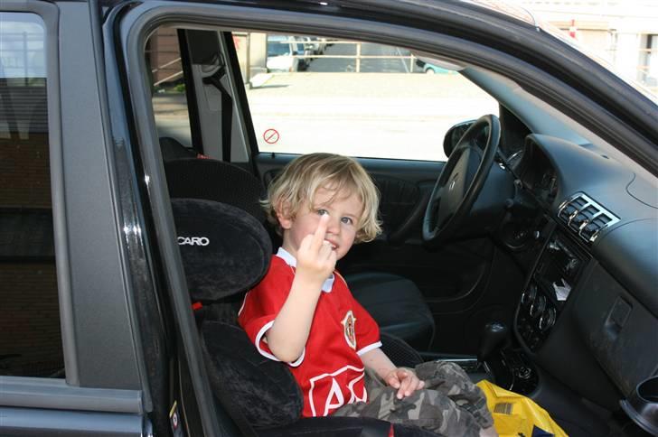 Mercedes Benz Ml 270CDI (SOLGT) - min lækre dreng.. billede 10