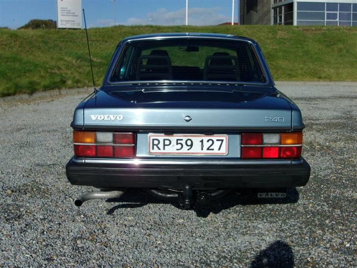 Volvo 244 2,3 (SOLGT) billede 7