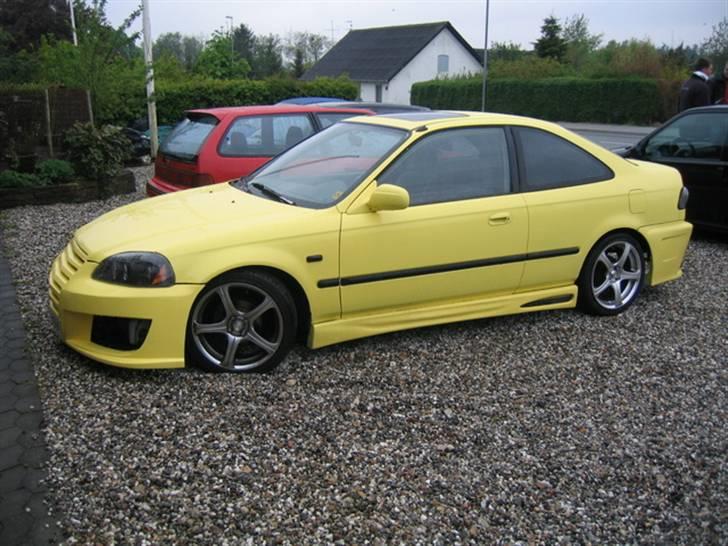 Honda Civic Coupé  Solgt - Inden ombygning... billede 4