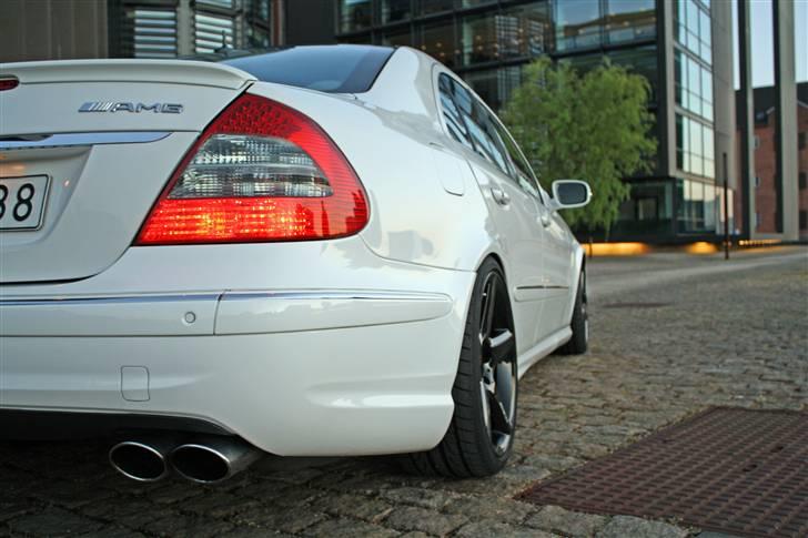 Mercedes Benz E320 CDI W211 [E63 AMG] [Tidl. bil] billede 5