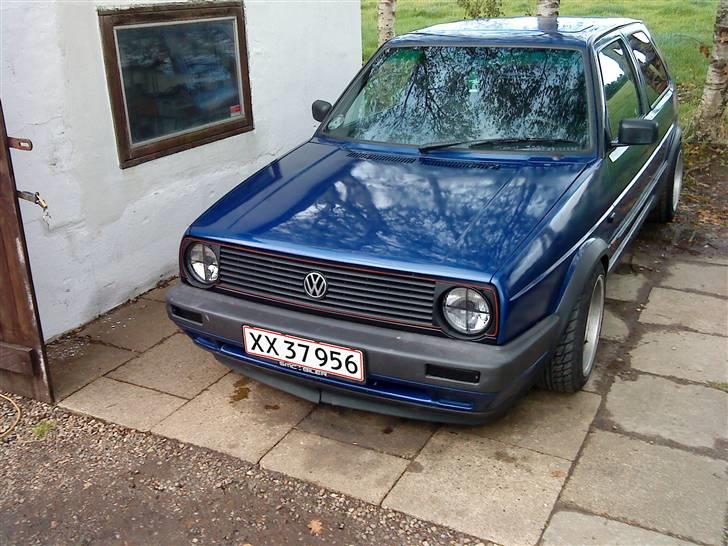 VW Golf 2 GTi Solgt - GTi Front med rød kant billede 14