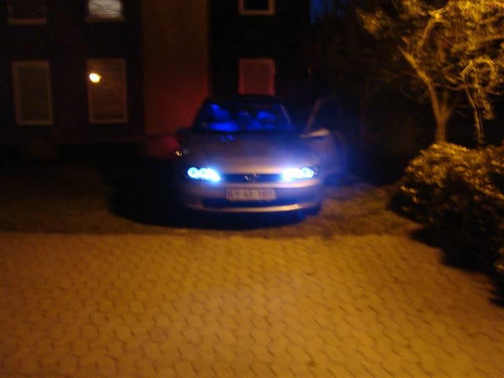 Opel Vectra 2.0 billede 9