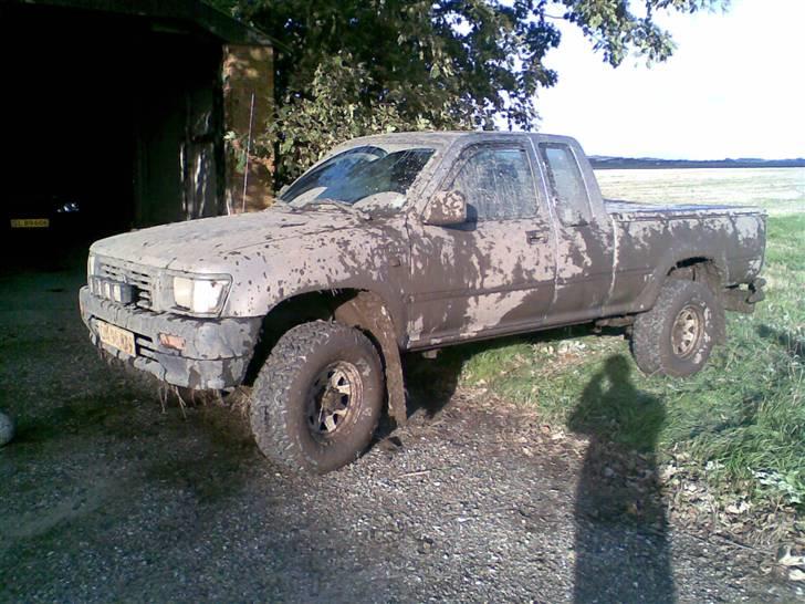 Toyota Hilux solgt billede 8