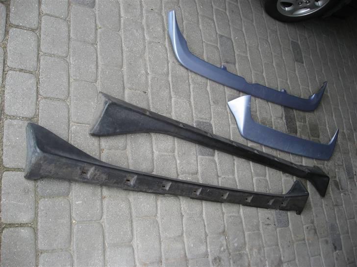 Toyota Corolla XLI *Stjålet* - sideskørter og 2X bagrudespoiler billede 8