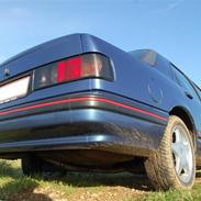 Ford Sierra - Under kniven