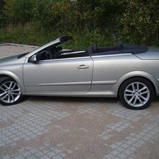Opel astra twin top