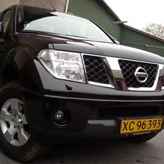 Nissan Navara SE