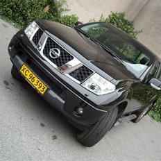 Nissan Navara SE