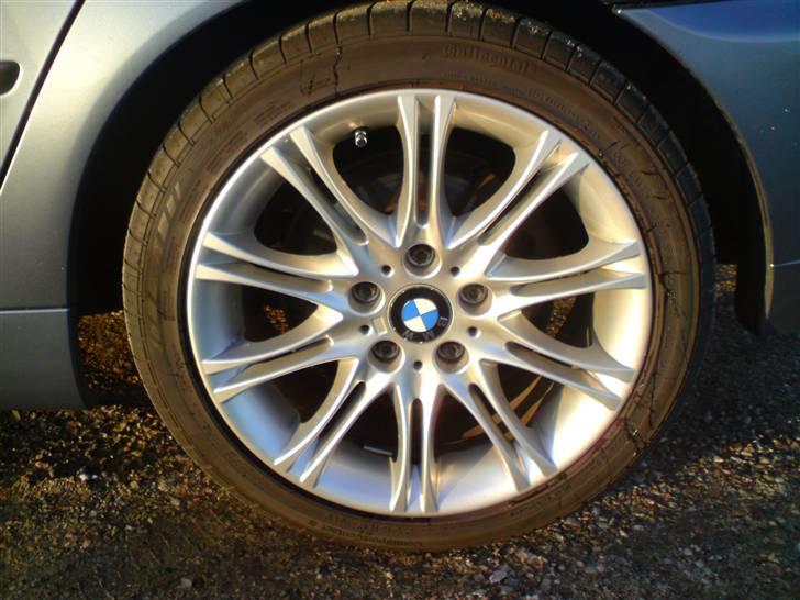 BMW 318i Touring E46 SOLGT billede 4