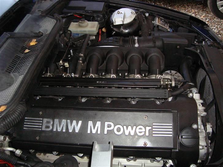 BMW e36 320 alt m3  - ja 305hk og 327nm ran suge ved 7322 rpm det er da ok billede 4