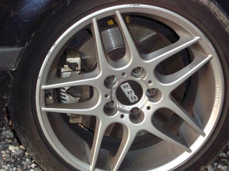 BMW e36 320 alt m3  - forhjul 225/45 17 på 8,5 fælje billede 10