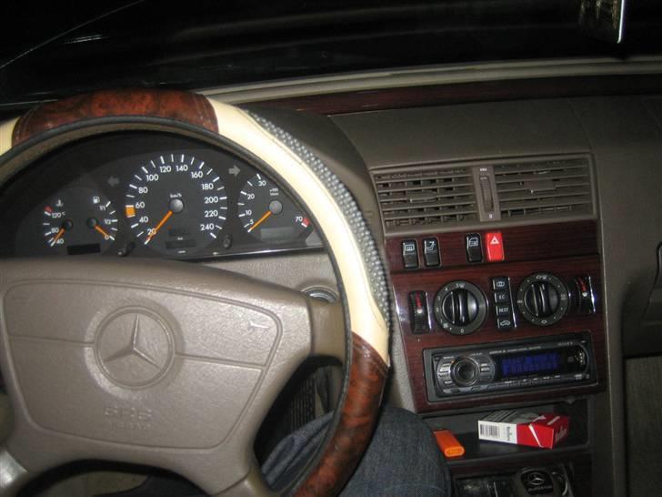 Mercedes Benz C180 ( SOLGT) billede 6