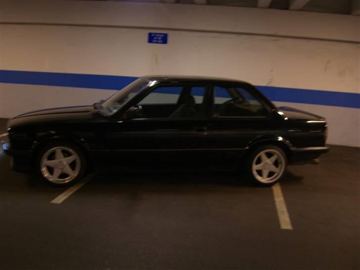 BMW E 30 325i billede 17
