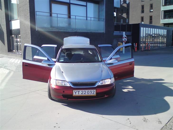 Opel Vectra B 1600 16V  SOLGT  billede 1